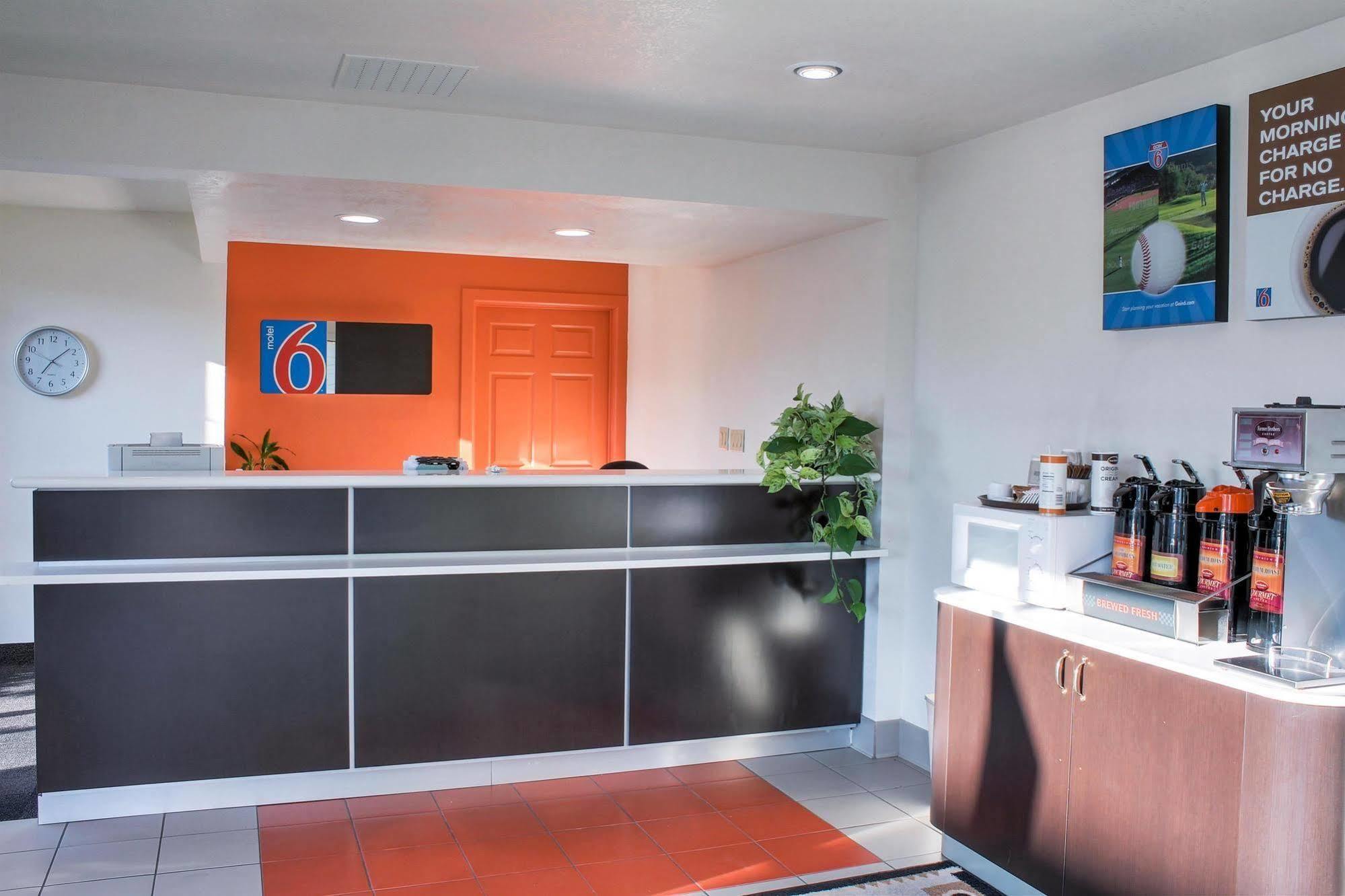 Motel 6-Bishop, Ca Eksteriør bilde